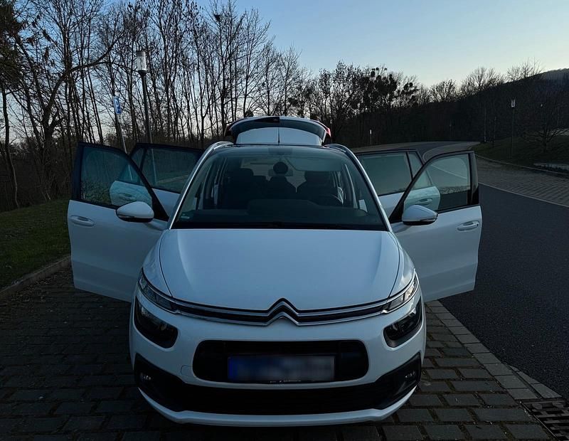 Gebraucht Citroën C4 SpaceTourer PureTech 131 PS (96 kW) 2019 Weiß Van / Kleinbus
