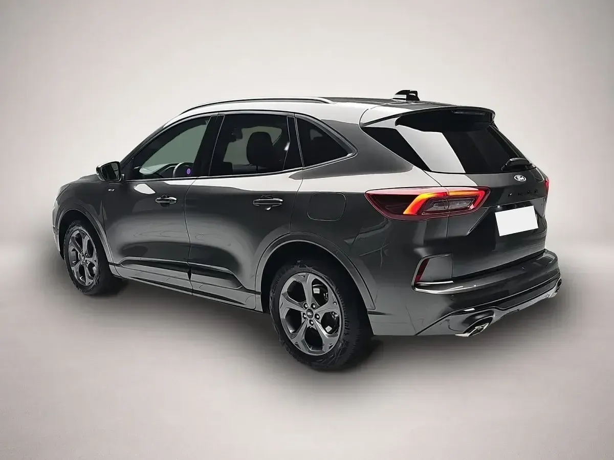 Gebraucht Ford Kuga ST-Line 186 PS (136 kW) 2025 Grau SUV