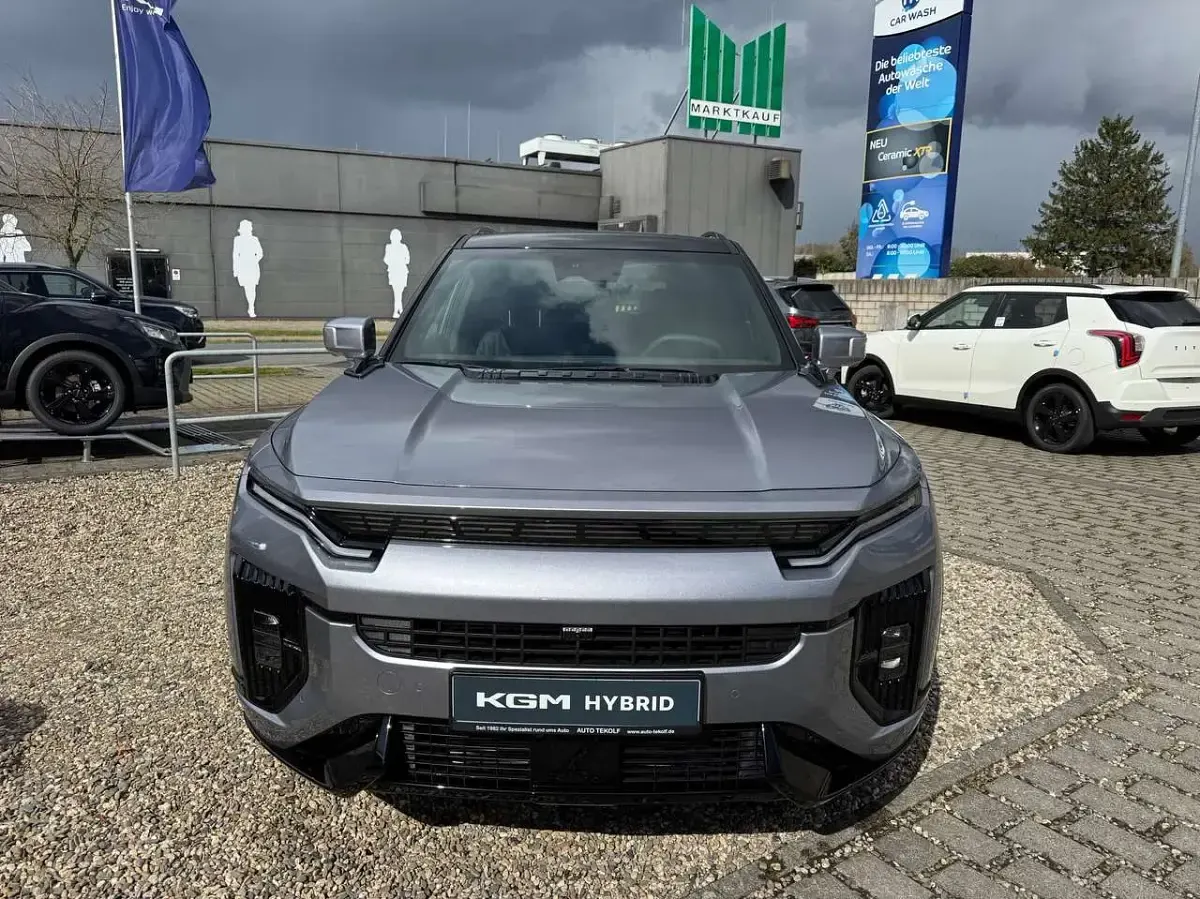 Gebraucht KGM Actyon 163 PS (119 kW) 2026 Iron metal/space black SUV