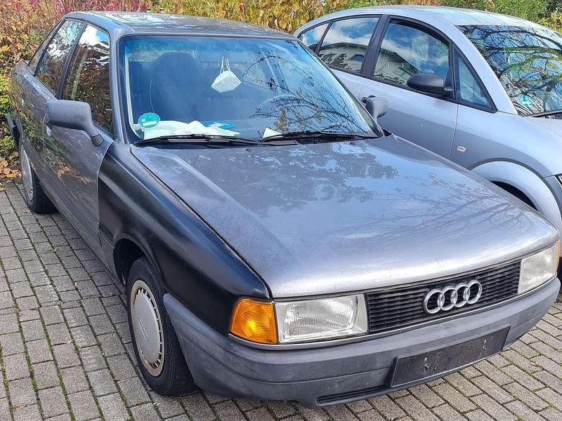 Second-hand Audi 80 69 CP (50 kW) 1991 Gri Berlinǎ