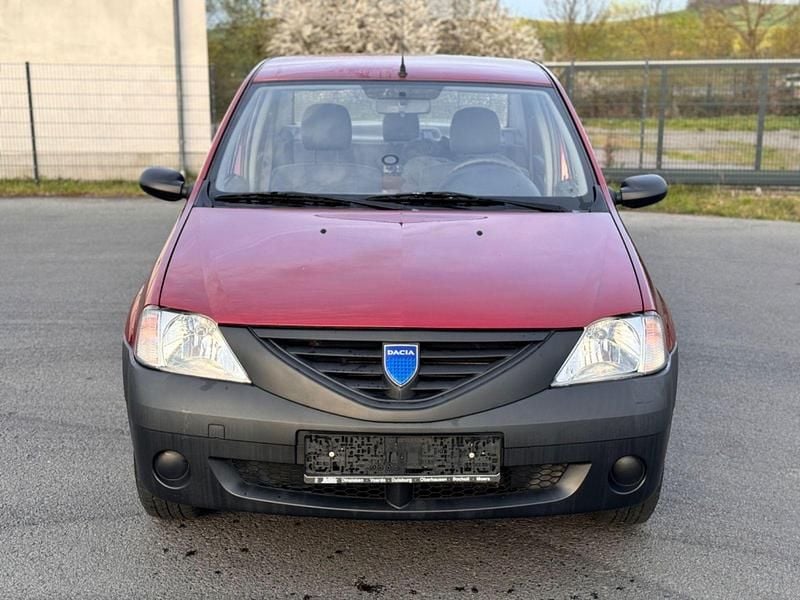 Używany Dacia Logan 75 KM (55 kW) 2006 Czerwony Sedan/Limuzyna
