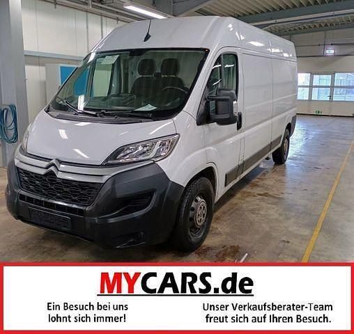 Weiß Gebraucht 2023 Citroën Jumper Van / Kleinbus | 22.999 € (Guter Preis) - Bild 1/3