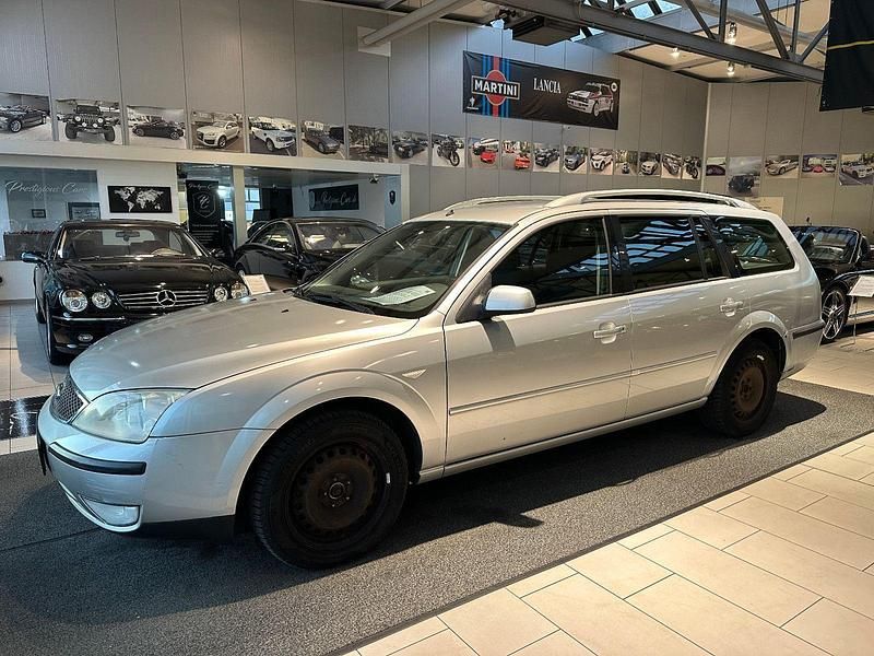 Gebraucht Ford Mondeo Ambiente 145 PS (106 kW) 2003 Silber Kombi