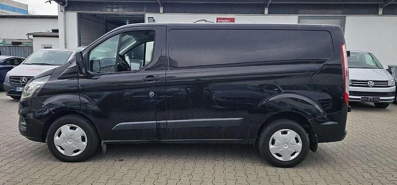 Gebraucht Ford Transit Custom 131 PS (96 kW) 2020 Schwarz Van