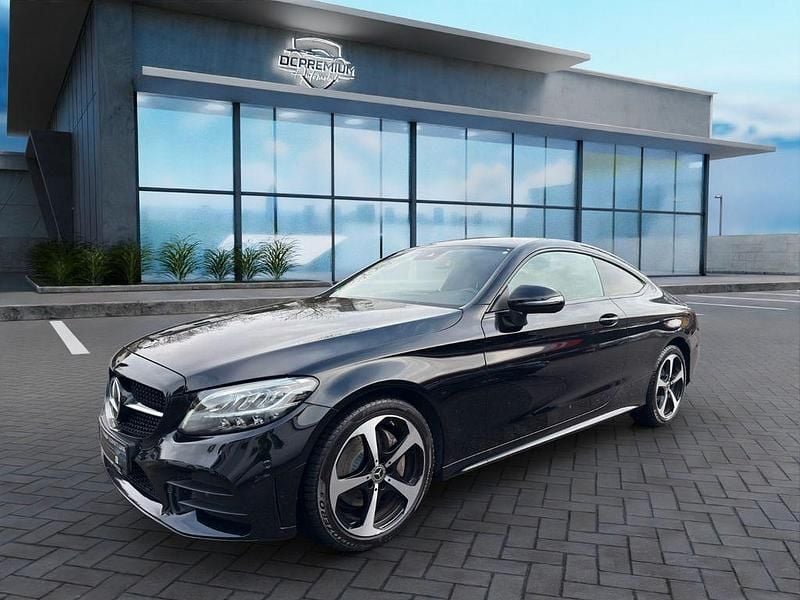 Gebraucht Mercedes C200 Sport 184 PS (135 kW) 2022 Schwarz Coupé