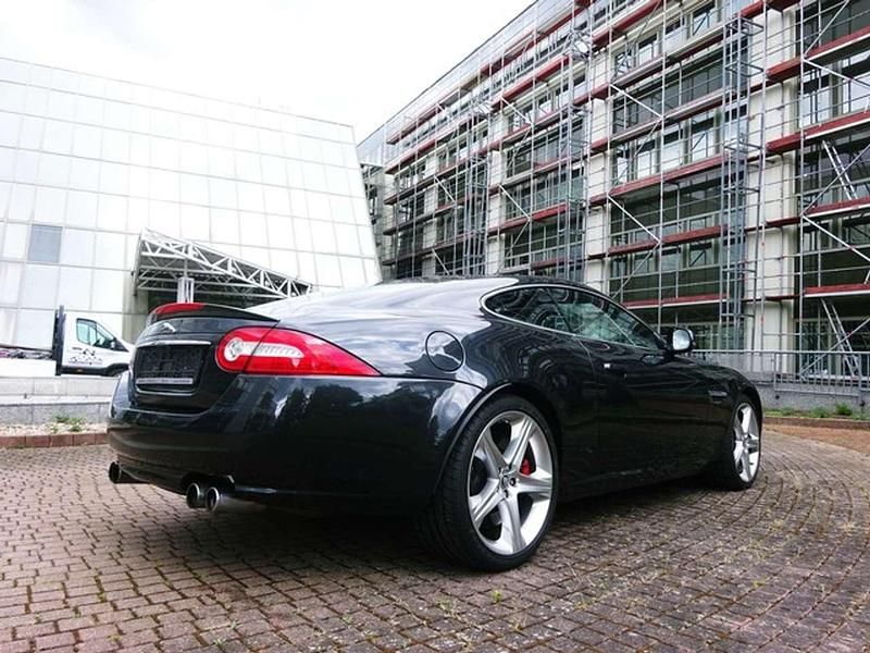 Gebraucht Jaguar XKR 510 PS (375 kW) 2012 Anthrazit (metallic) Coupé