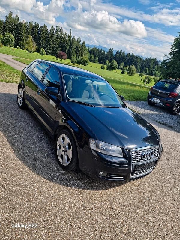 Schwarz Gebraucht 2007 Audi A3 Sportback Ambition Limousine | 2.700 € (Fairer Preis) - Bild 1/4