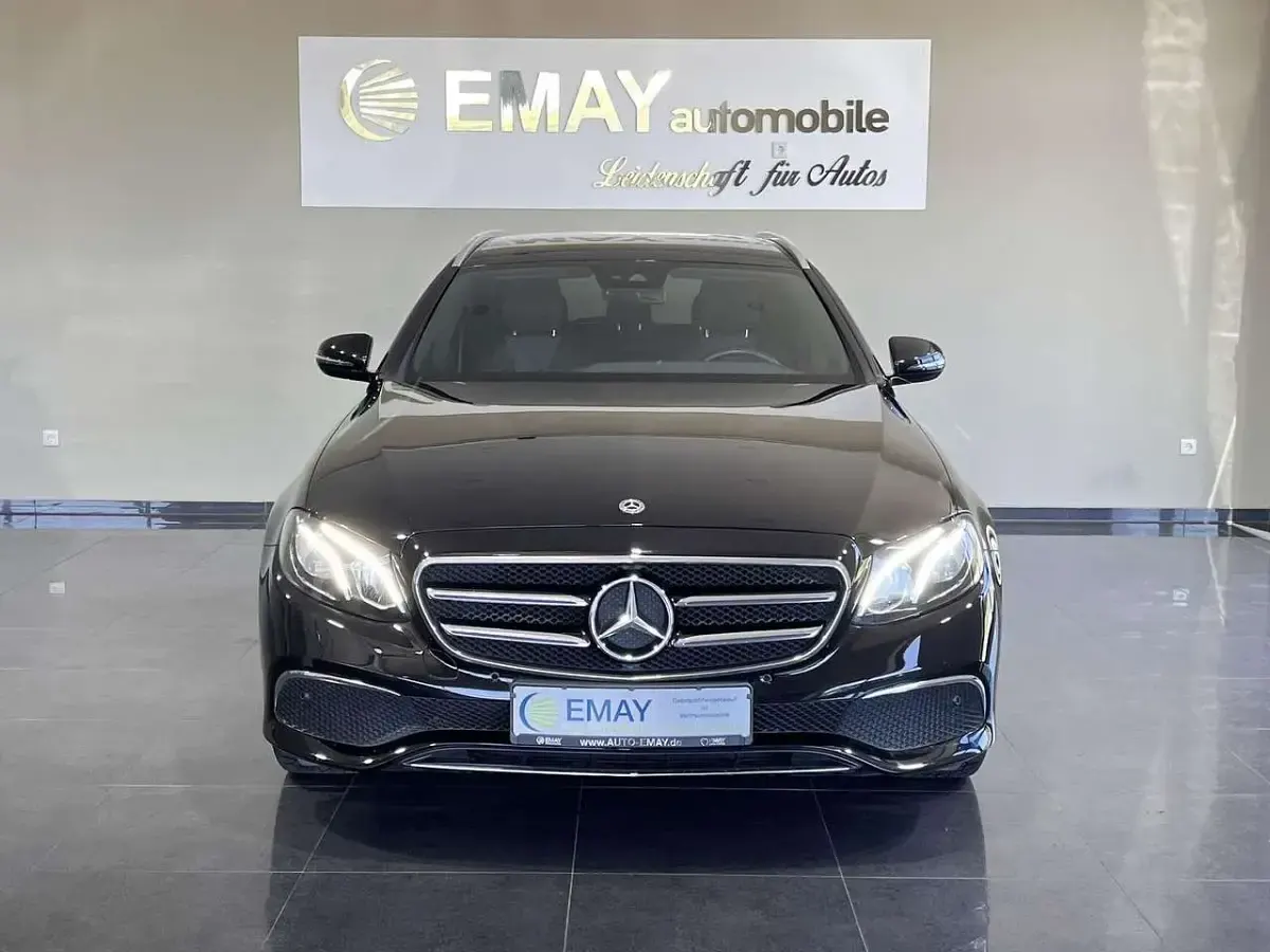 Gebraucht Mercedes E200 Avantgarde 197 PS (144 kW) 2020 Schwarz Kombi