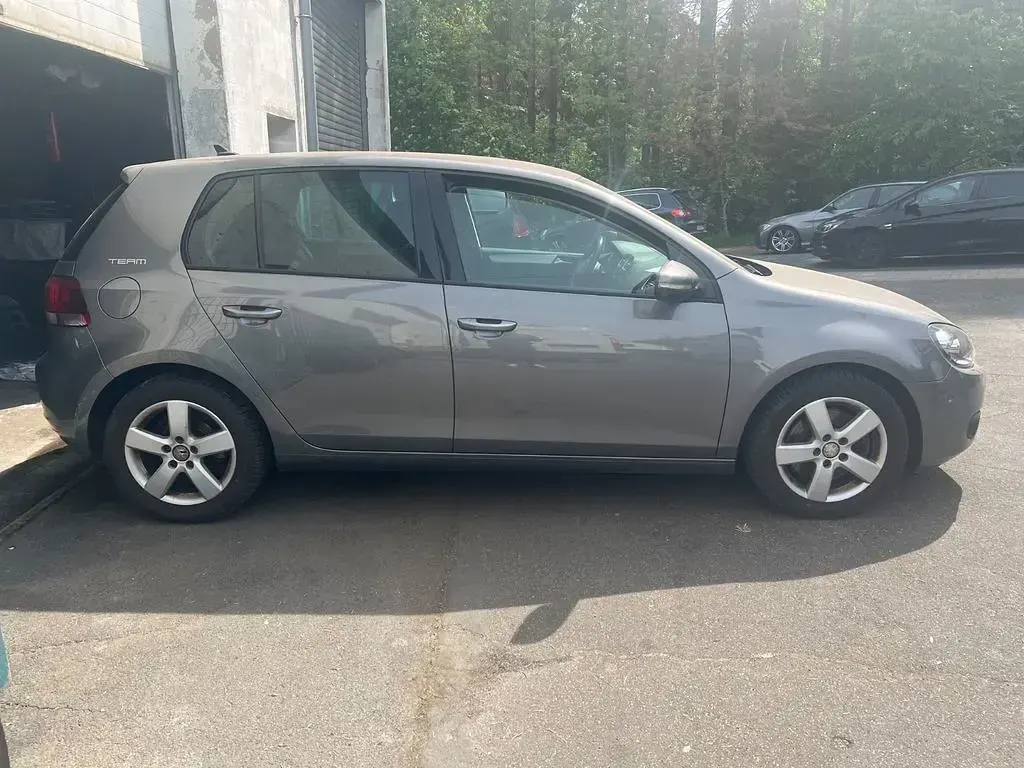 Używany VW Golf VI Team 160 KM (117 kW) 2010 Hatchback