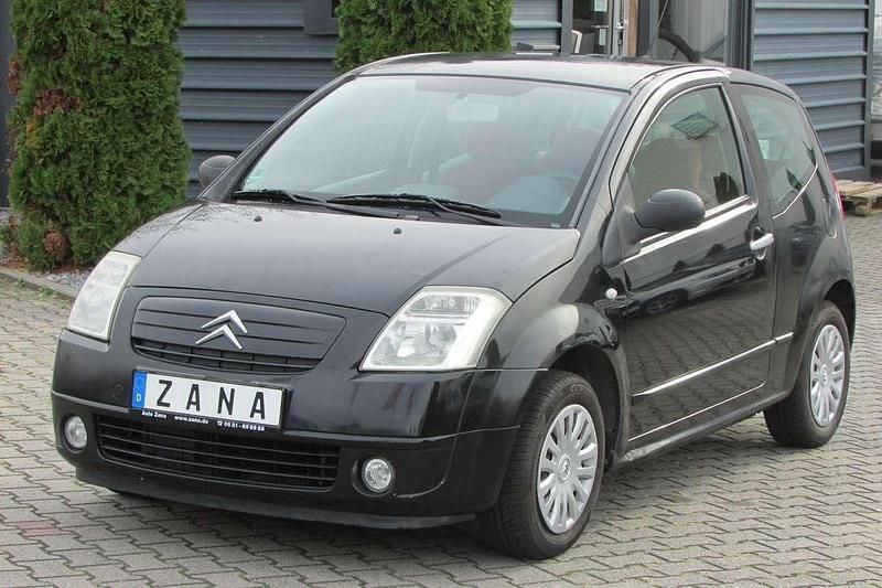 Schwarz Gebraucht 2004 Citroën C2 Kleinwagen | 1.444 € (Fairer Preis) - Bild 1/4