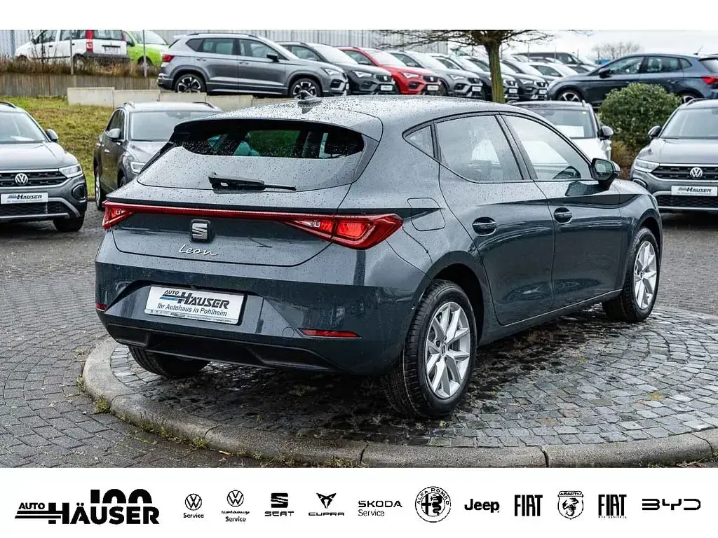 Gebraucht Seat Leon 116 PS (85 kW) 2025 Blau Limousine