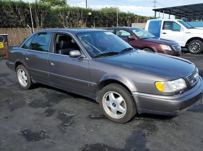 Gebraucht Audi S6 230 PS (169 kW) 1995 Grau Limousine