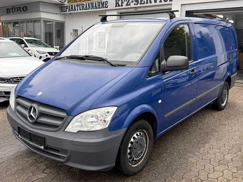 Blau Gebraucht 2011 Mercedes Vito Van / Kleinbus | 4.998 € (Superpreis) - Bild 1/4