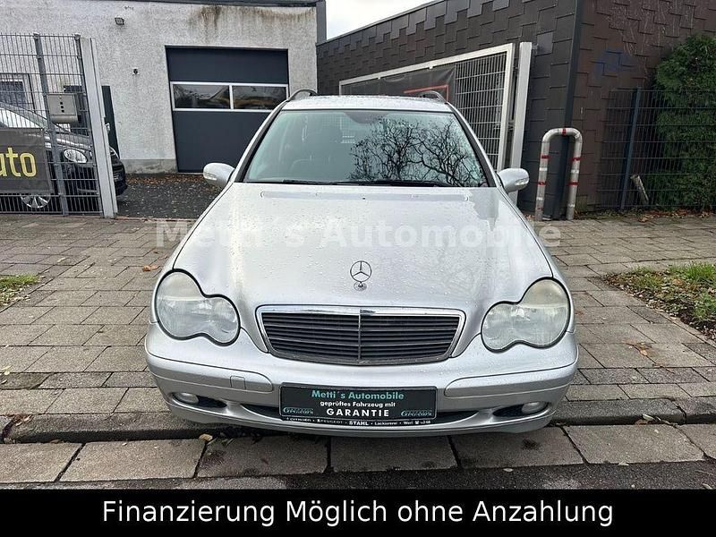 Gebraucht Mercedes C180 143 PS (105 kW) 2004 Silber Limousine