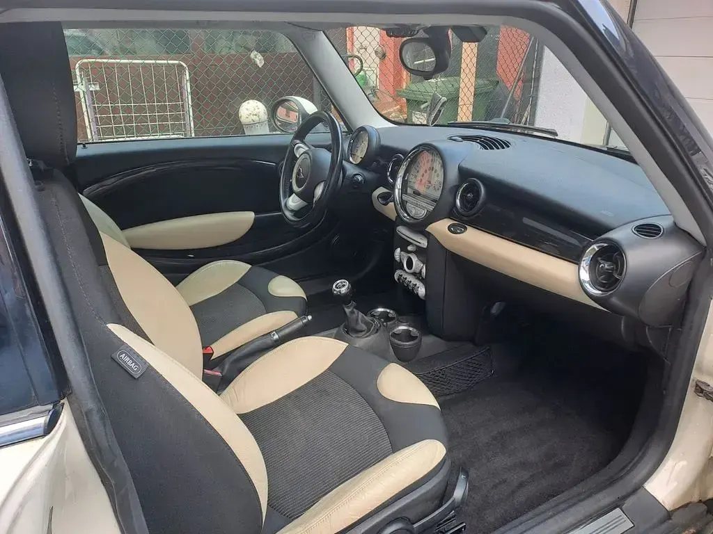 Gebraucht Mini Cooper Pepper 120 PS (88 kW) 2009 Beige Kleinwagen