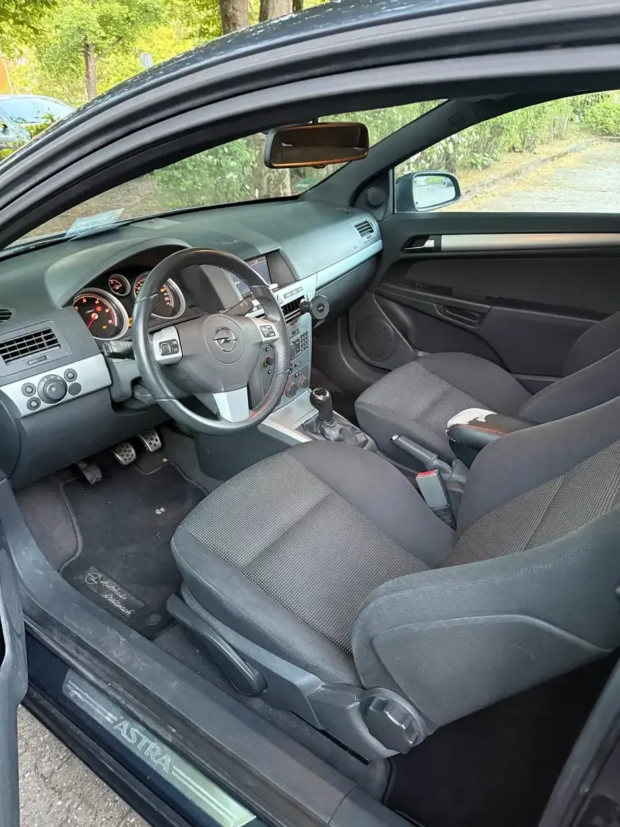 Gebraucht Opel Astra GTC 150 PS (110 kW) 2008 Blau Coupé