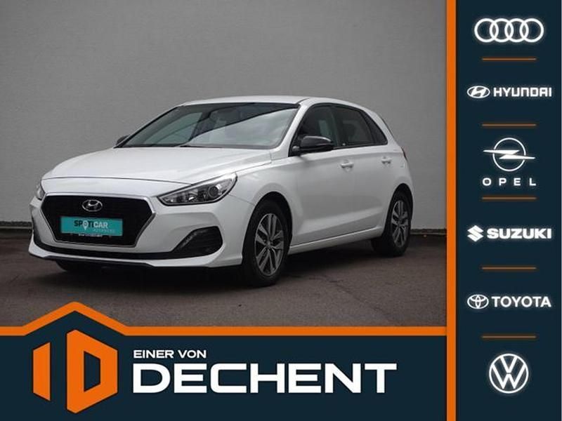 Weiß Gebraucht 2019 Hyundai i30 YES! Limousine | 13.980 € (Fairer Preis) - Bild 1/4