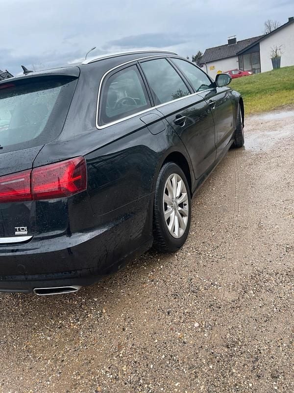 Gebraucht Audi A6 190 PS (139 kW) 2016 Schwarz Kombi