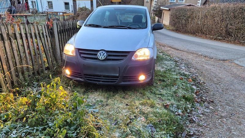 Gebraucht VW Fox 75 PS (55 kW) 2006 Grau Kleinwagen