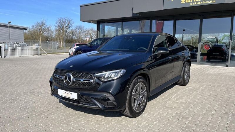 Obsidianschwarz lack Neu 2025 Mercedes GLC300 Advanced Plus SUV | 64.985 € (Superpreis) - Bild 1/4