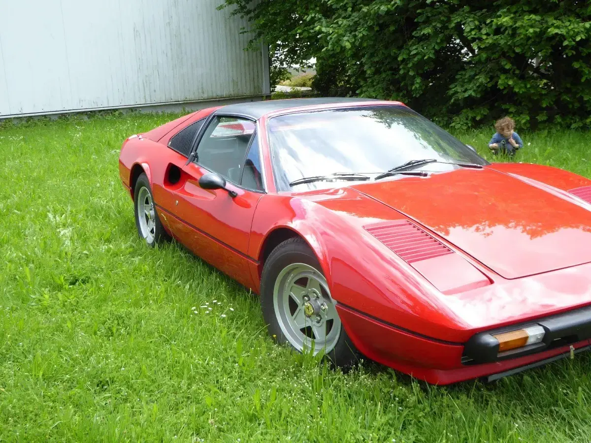 Gebraucht Ferrari 308 228 PS (167 kW) 1978 Rot Coupé