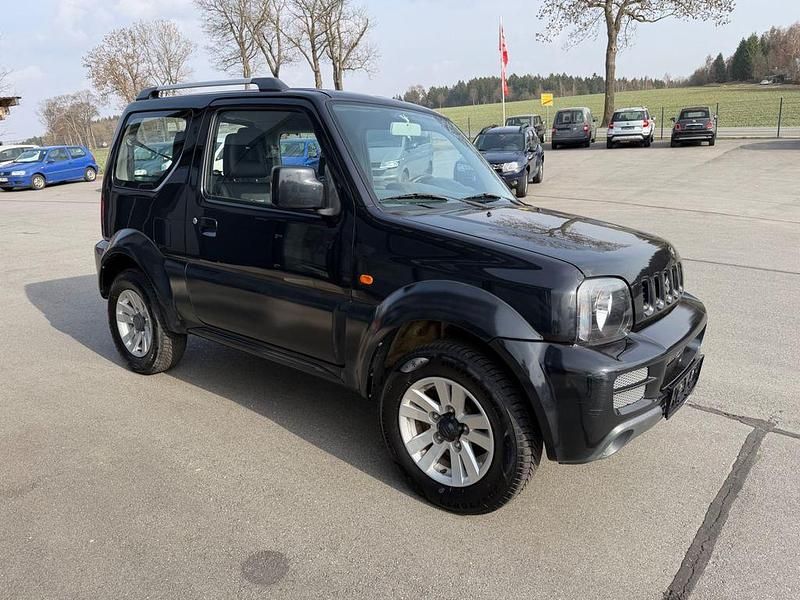Gebraucht Suzuki Jimny 86 PS (63 kW) 2013 Schwarz SUV