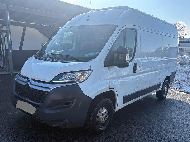 Weiß Gebraucht 2017 Citroën Jumper Van / Kleinbus | 5.300 € (Superpreis) - Bild 1/4