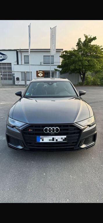 Grau Gebraucht 2019 Audi S6 Ambiente Limousine | 47.990 € (Etwas zu teuer) - Bild 1/4