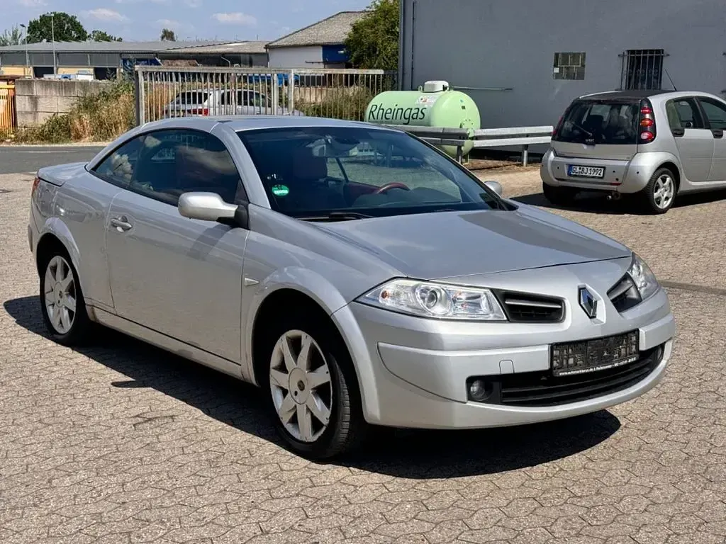 Gebraucht Renault Mégane Cabriolet 135 PS (99 kW) 2009 Grau Cabrio