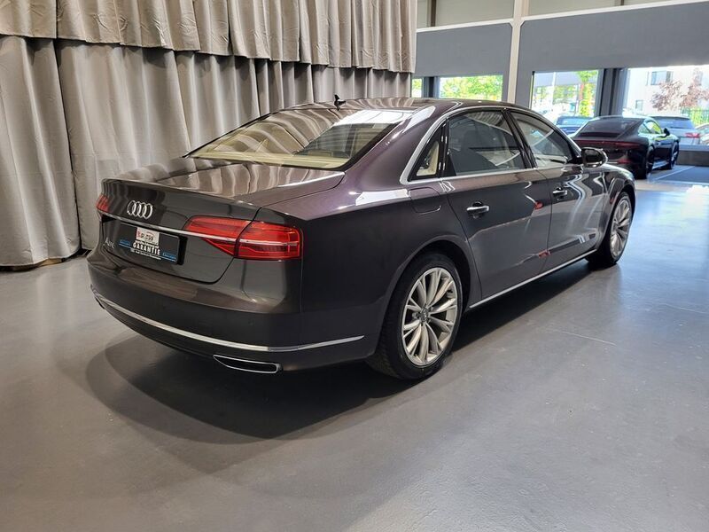 Gebraucht Audi A8L 385 PS (283 kW) 2014 Oolonggrau metallic Limousine
