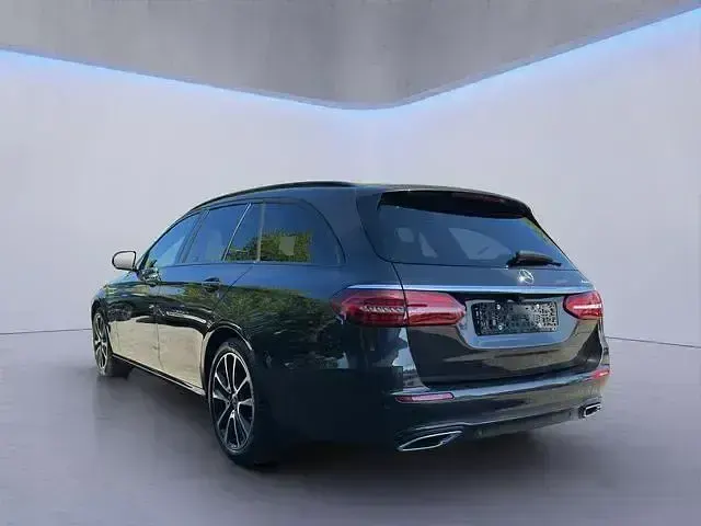 Gebraucht Mercedes 300 Avantgarde 2023 Andere Limousine