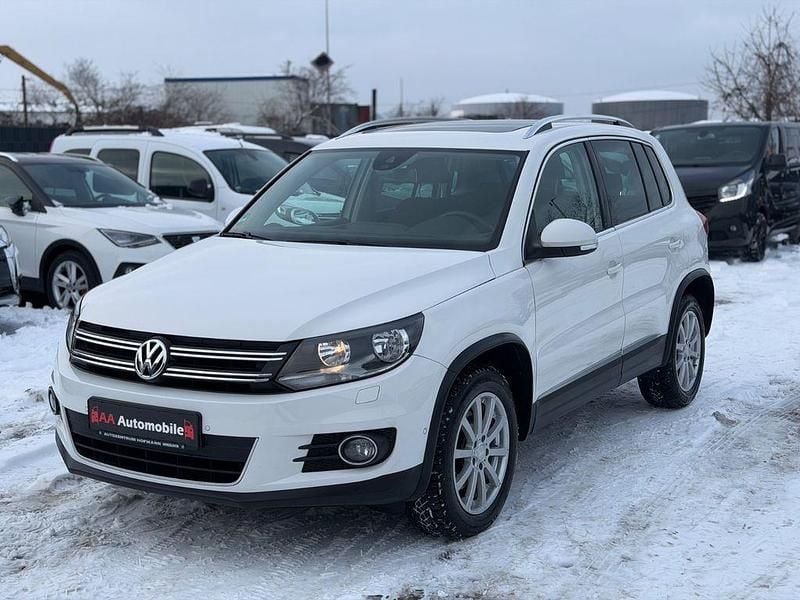 Weiß Gebraucht 2013 VW Tiguan Sportline SUV | 11.000 € (Guter Preis) - Bild 1/4