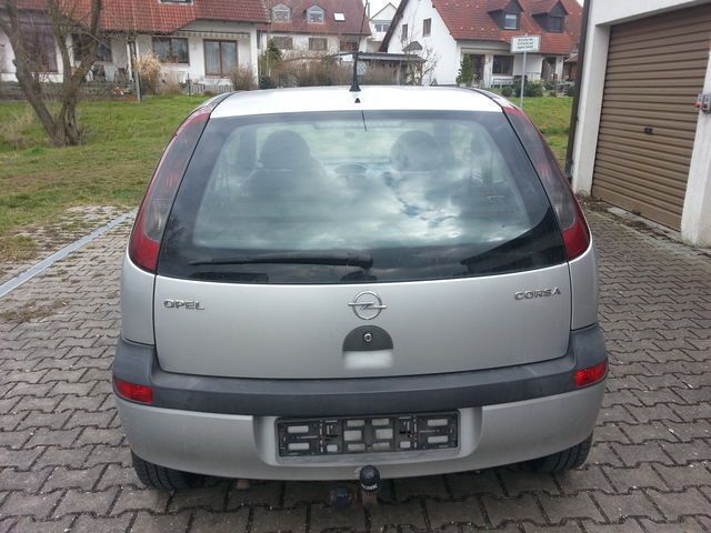 Gebraucht Opel Corsa 58 PS (42 kW) 2002 Silber Kleinwagen