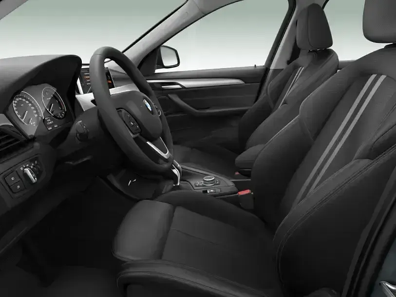 Gebraucht BMW X1 Advantage 190 PS (139 kW) 2021 Mineralgrau (grau) SUV