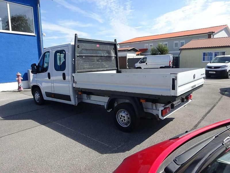 Gebraucht Fiat Ducato 140 PS (102 kW) 2020 Weiss Van