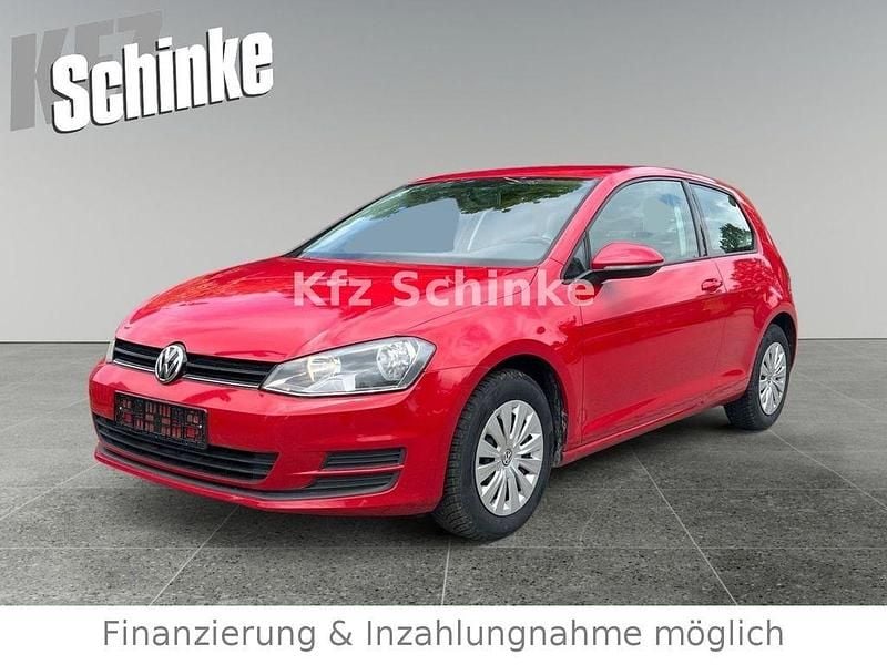 Rot Gebraucht 2014 VW Golf VII Trendline Limousine | 6.990 € (Superpreis) - Bild 1/4