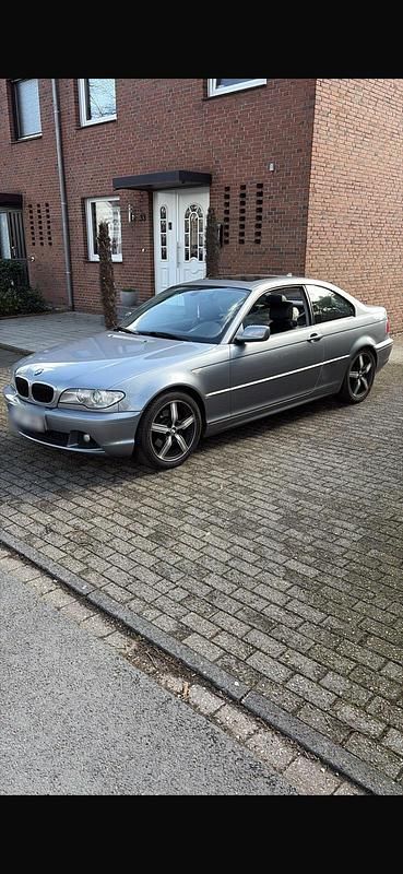 Gebraucht BMW 320 150 PS (110 kW) 2005 Grau Coupé