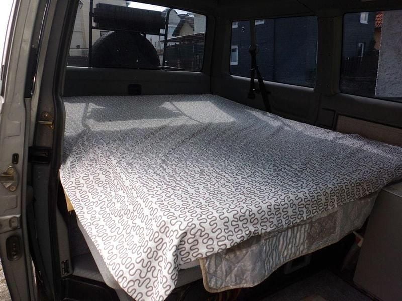 Second-hand VW T4 110 CP (80 kW) 1993 Gri Van