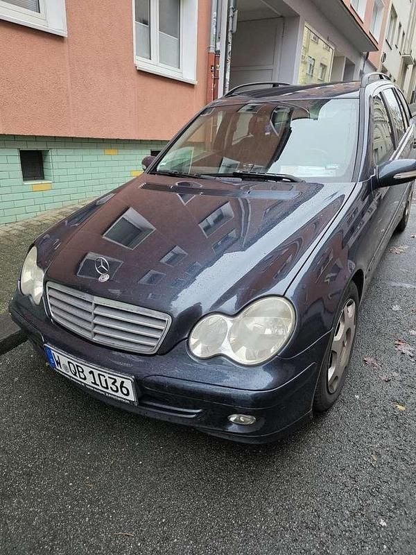 Second-hand Mercedes C200 Classic 163 CP (119 kW) 2004 Break