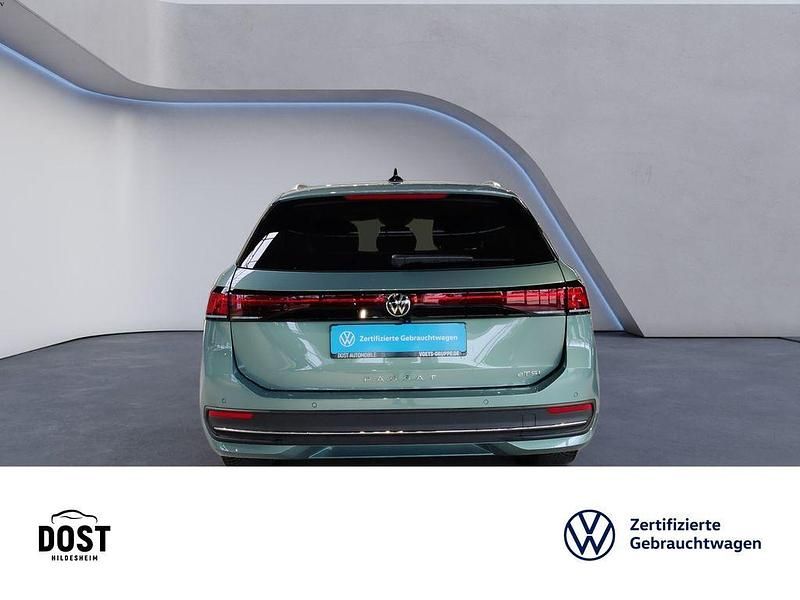 Gebraucht VW Passat Business 150 PS (110 kW) 2025 Maripositgrün metallic Kombi