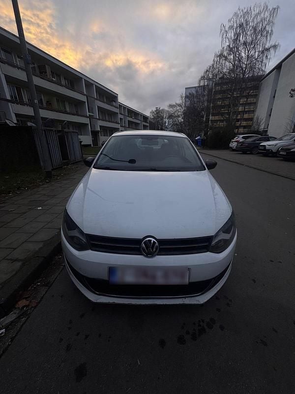 Gebraucht VW Polo 90 PS (66 kW) 2011 Weiß Kleinwagen