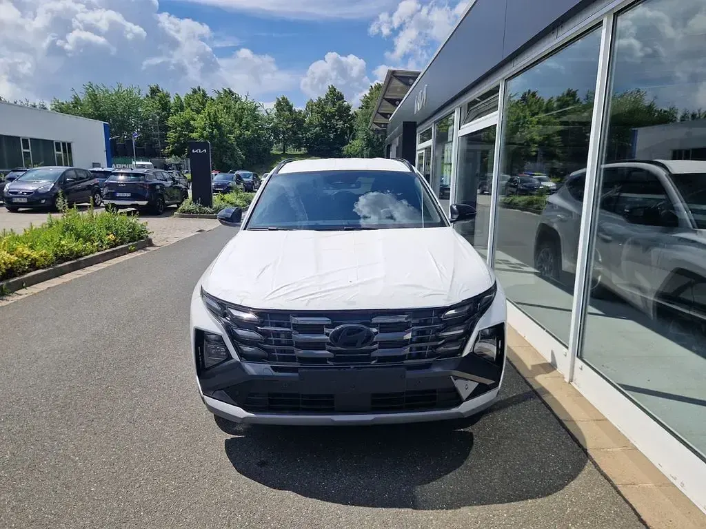 Neu Hyundai Tucson Edition 150 PS (110 kW) 2026 Weiß metallic SUV