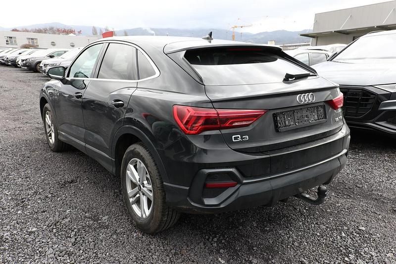 Gebraucht Audi Q3 Sportback Advanced 150 PS (110 kW) 2021 Mythosschwarz metallic SUV