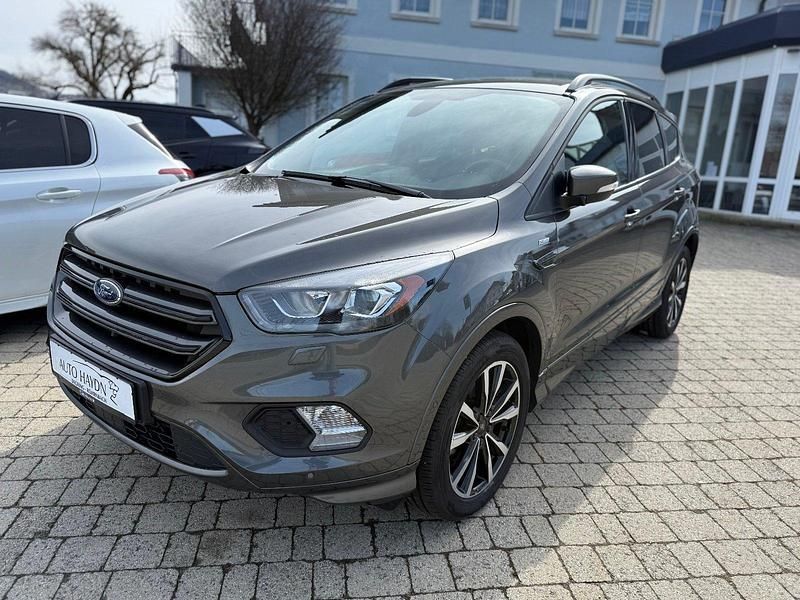 Gebraucht Ford Kuga ST-Line 150 PS (110 kW) 2017 Magneticgrau (metallic) SUV