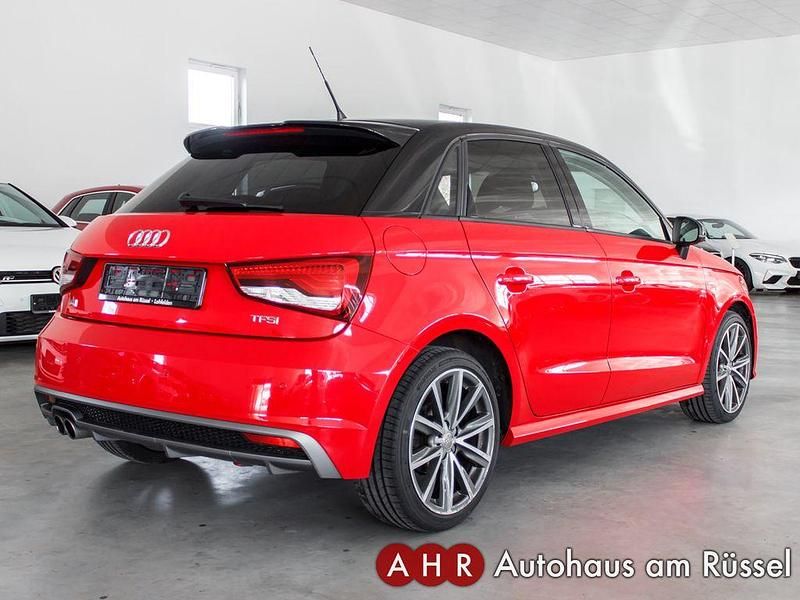 Gebraucht Audi A1 Sportback Admired 125 PS (91 kW) 2017 Misanorot Kleinwagen