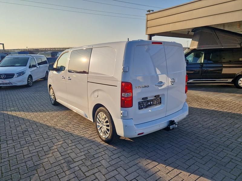 Gebraucht Opel Vivaro 2023 Weiss Van / Kleinbus