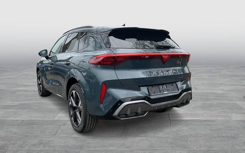 Neu Cupra Terramar 150 PS (110 kW) 2026 Blau SUV