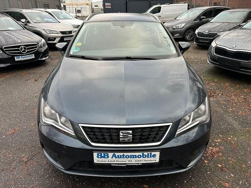 Grau Gebraucht 2019 Seat Leon ST Style Kombi | 10.000 € (Guter Preis) - Bild 1/4