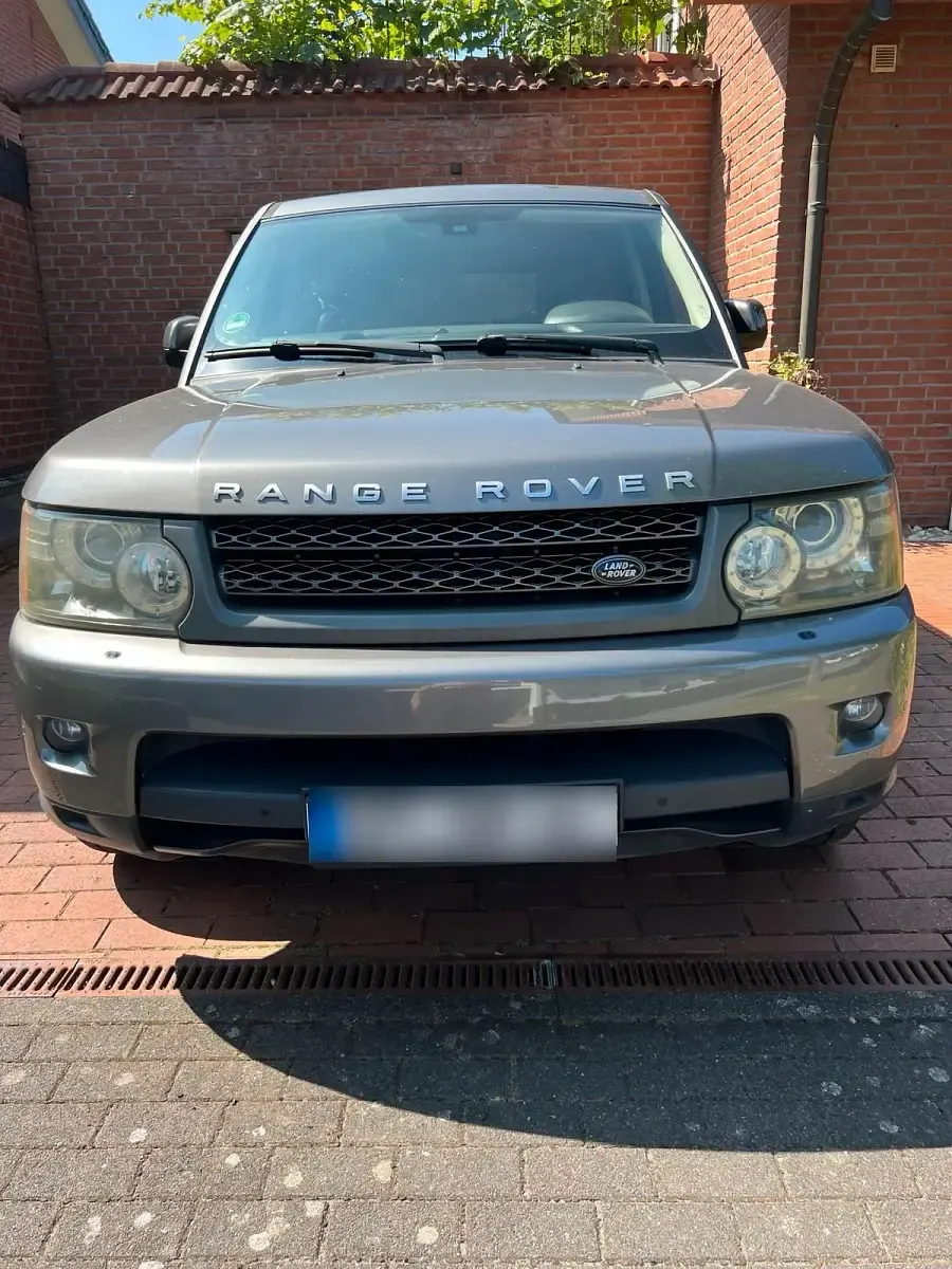 Gebraucht Land Rover Range Rover 245 PS (180 kW) 2010 Andere farben SUV