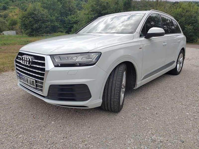 Weiß Gebraucht 2016 Audi Q7 Design SUV | 31.000 € (Fairer Preis) - Bild 1/4